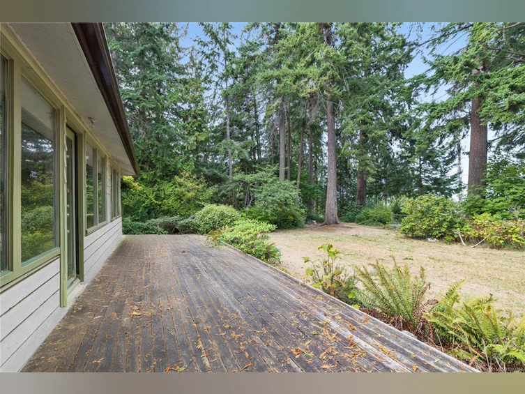 5171 W Island Highway, Qualicum Beach, BC, V9K 1Z1 - 14