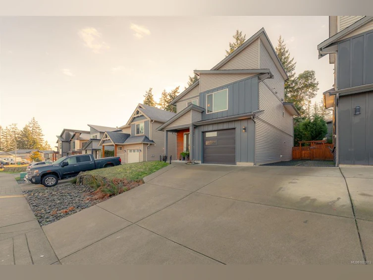 523 Steeves Road, Nanaimo, BC, V9R 0H8 - 2
