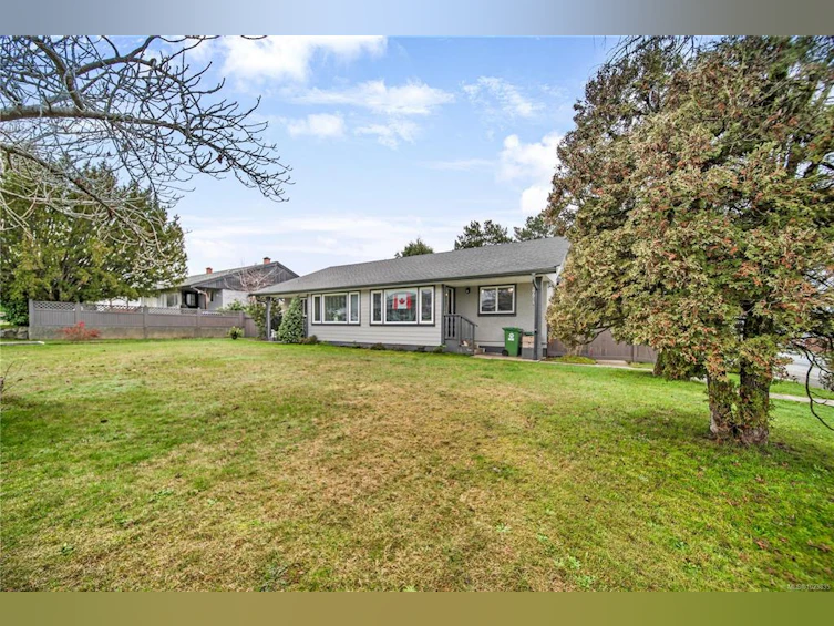 3792 N Morgan Crescent, Port Alberni, BC, V9Y 6C3 - 2