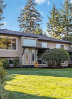 1827 Dunnett Crescent