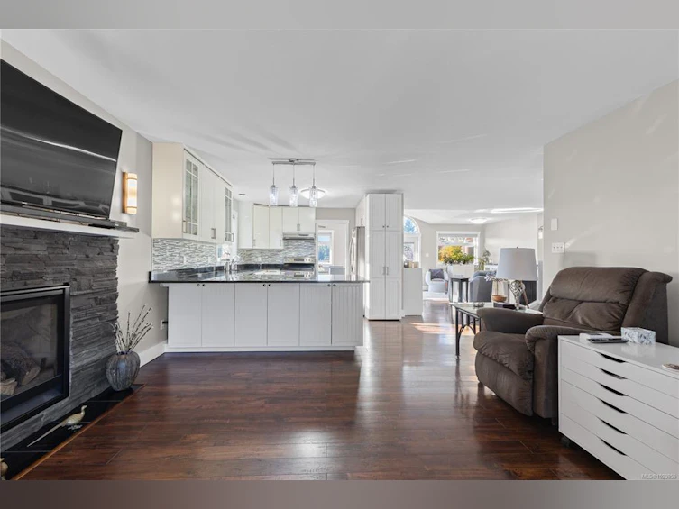 564 Steenbuck Drive, Campbell River, BC, V9W 7R5 - 5