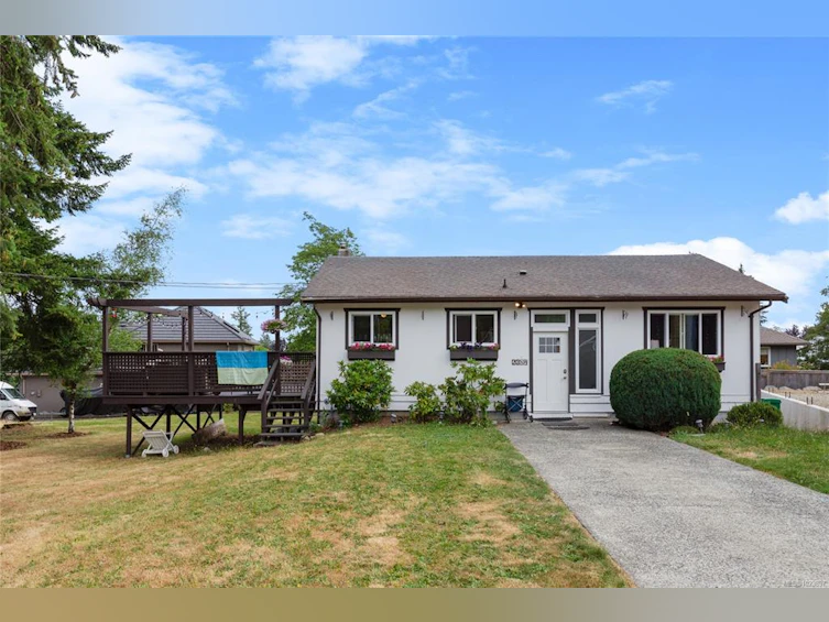 2388 Mill Road, Nanaimo, BC, V9R 6M9 - 2
