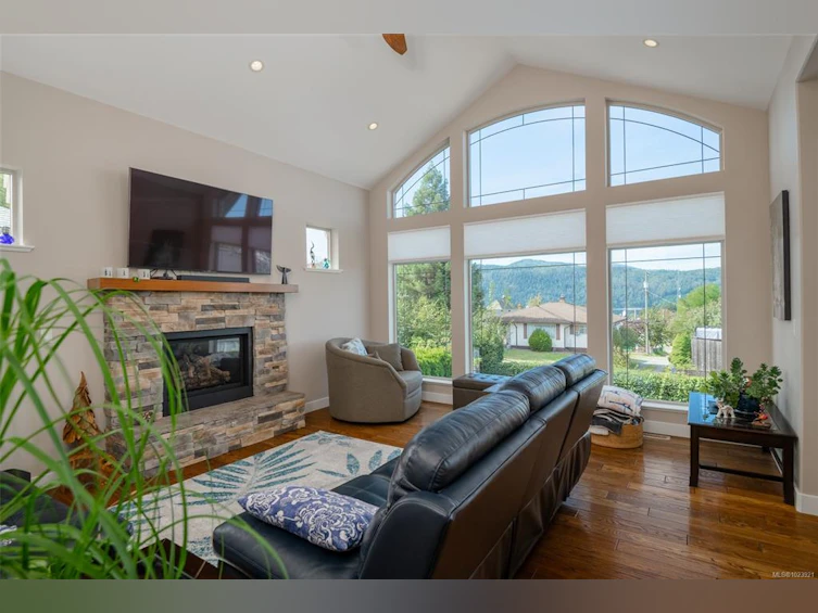3081 6th Avenue, Port Alberni, BC, V9Y 2G8 - 3