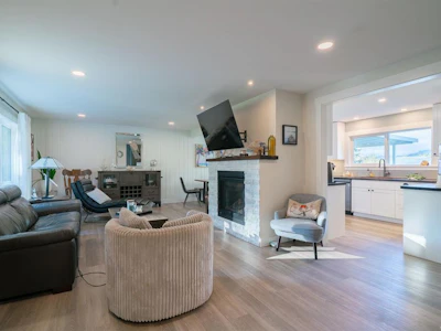 7801-7807 Beaver Creek Road - 5