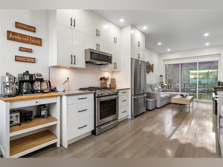1117 Pullman Close, Langford, BC, V9B 6Z1 - 2