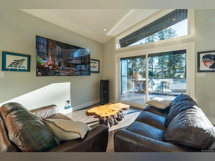 7420 Cottage Way, Lake Cowichan, BC, V0R 2G1 - 9