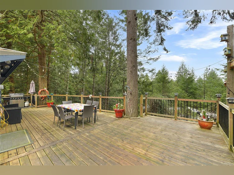 493 Abbott Road, Mayne Island, BC, V0N 2J1 - 55
