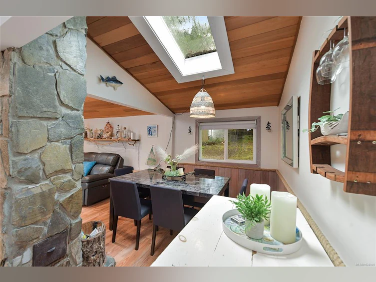 493 Abbott Road, Mayne Island, BC, V0N 2J1 - 22