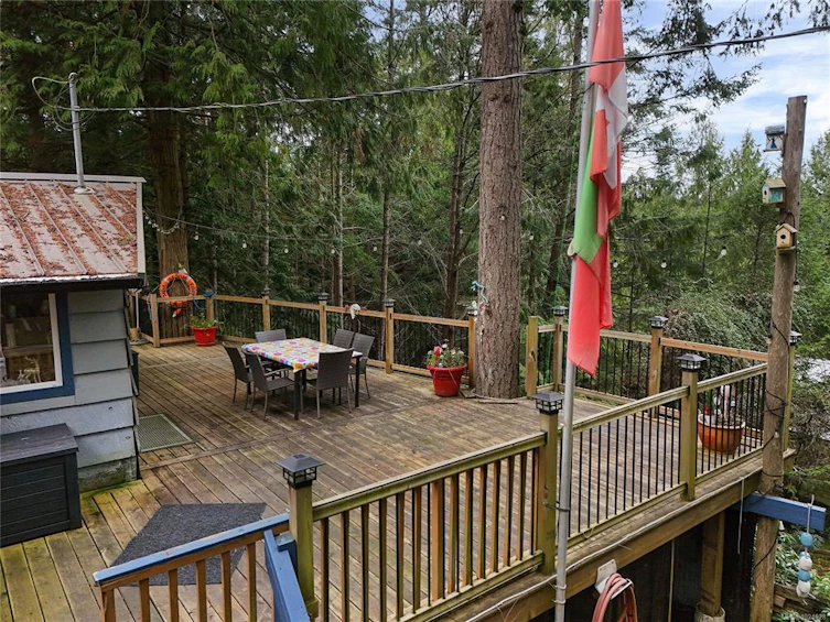 493 Abbott Road, Mayne Island, BC, V0N 2J1 - 9
