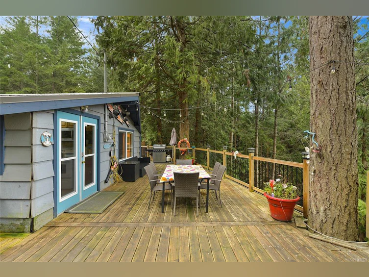 493 Abbott Road, Mayne Island, BC, V0N 2J1 - 54
