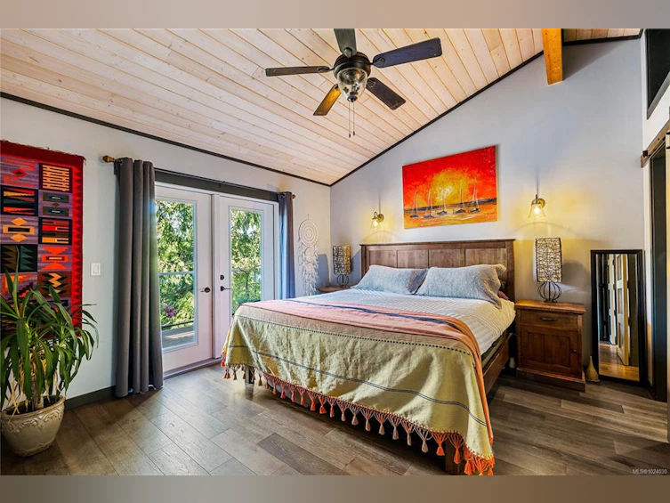 659 Wilks Road, Mayne Island, BC, V0N 2J1 - 12