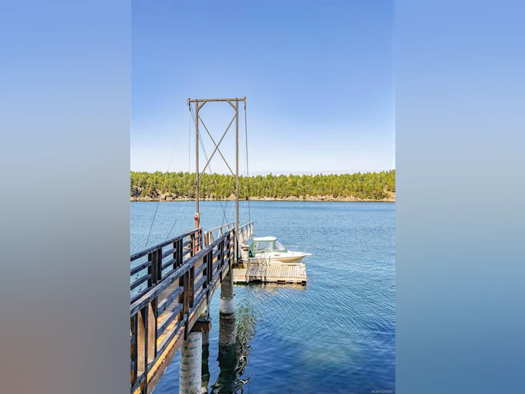 659 Wilks Road, Mayne Island, BC, V0N 2J1 - 32