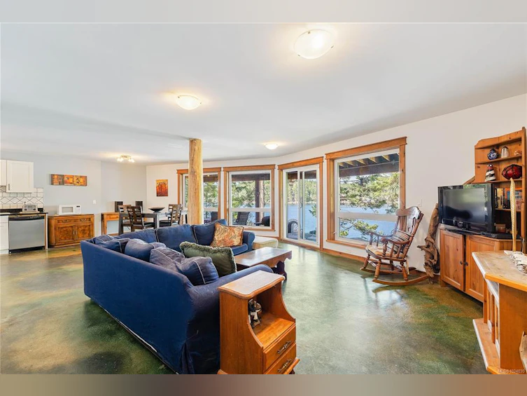 659 Wilks Road, Mayne Island, BC, V0N 2J1 - 24