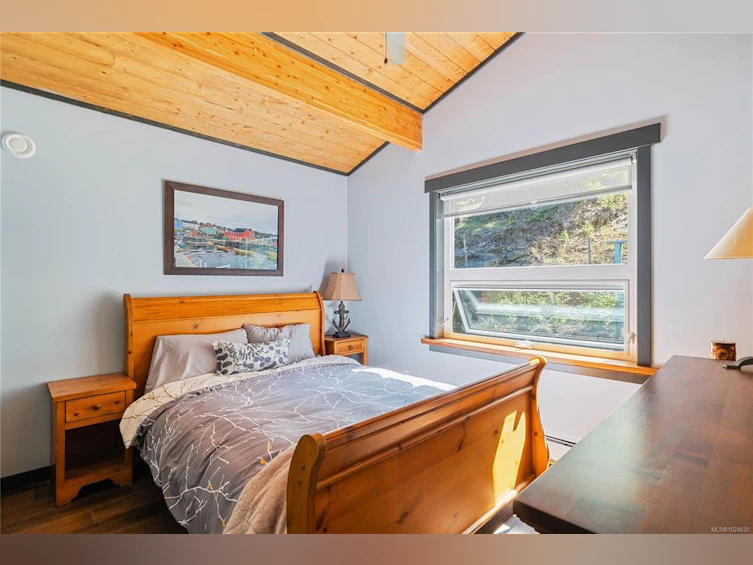 659 Wilks Road, Mayne Island, BC, V0N 2J1 - 20