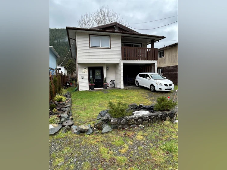 324 Alpine View Road, Tahsis-Zeballos, BC, V0P 1X0 - 11