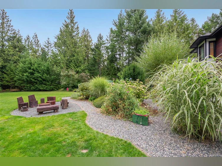 1875 Ashling Road, Qualicum Beach, BC, V9K 2V1 - 53