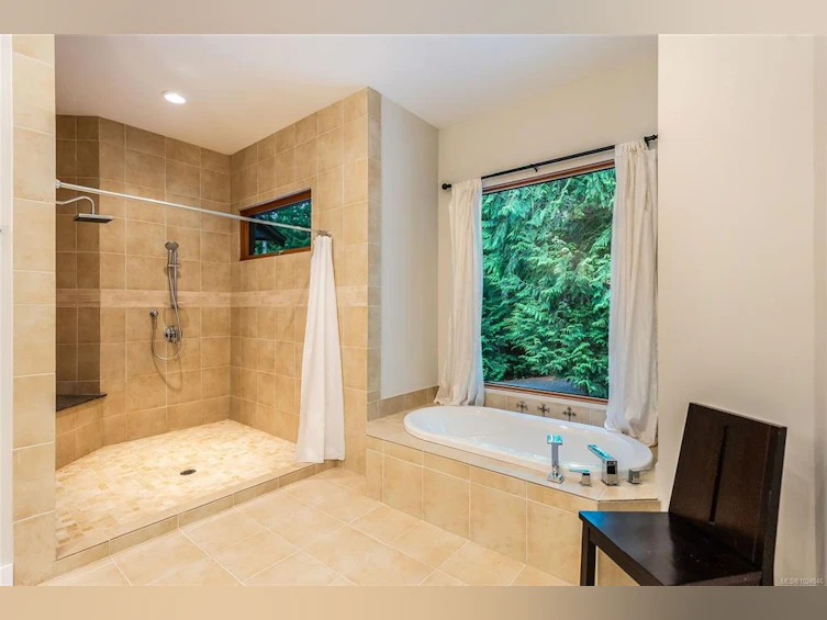 1875 Ashling Road, Qualicum Beach, BC, V9K 2V1 - 29