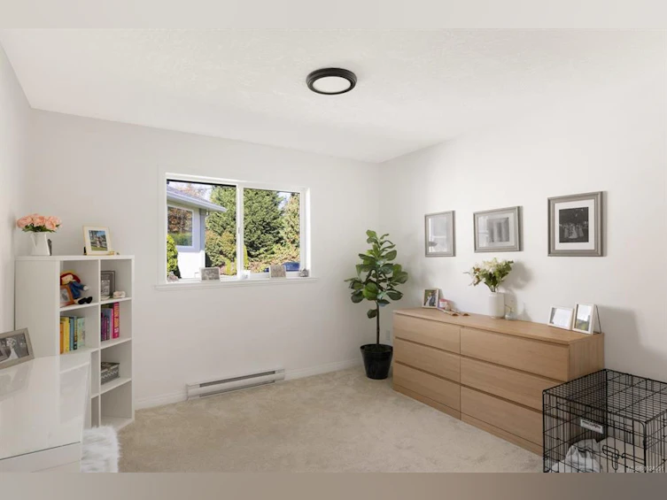 2545 Newman Road, Central Saanich, BC, V8M 1V1 - 22