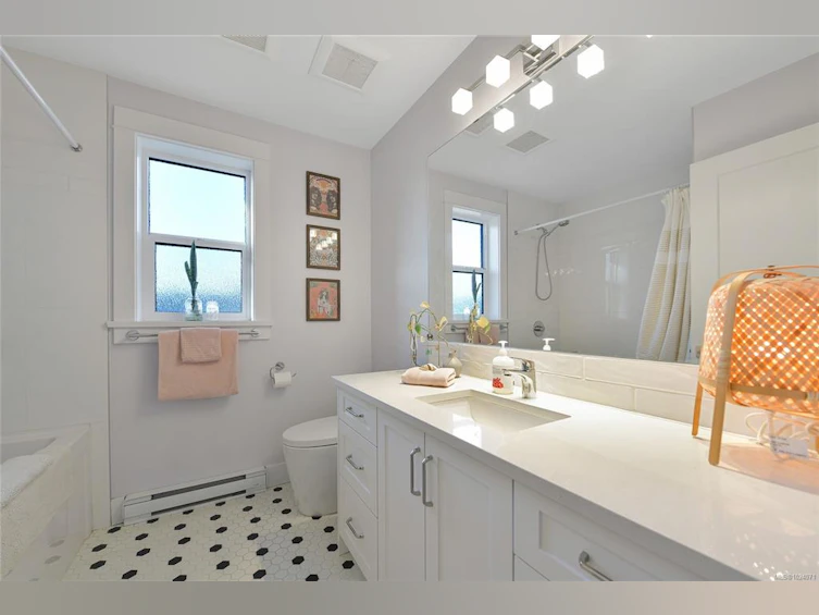 3-945 Pembroke Street, Victoria, BC, V8T 1J1 - 26