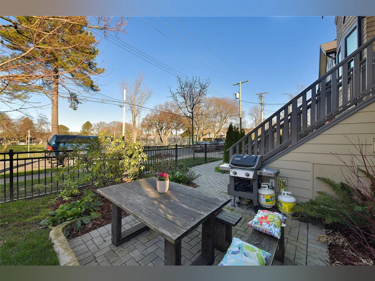 3-945 Pembroke Street, Victoria, BC, V8T 1J1 - 40
