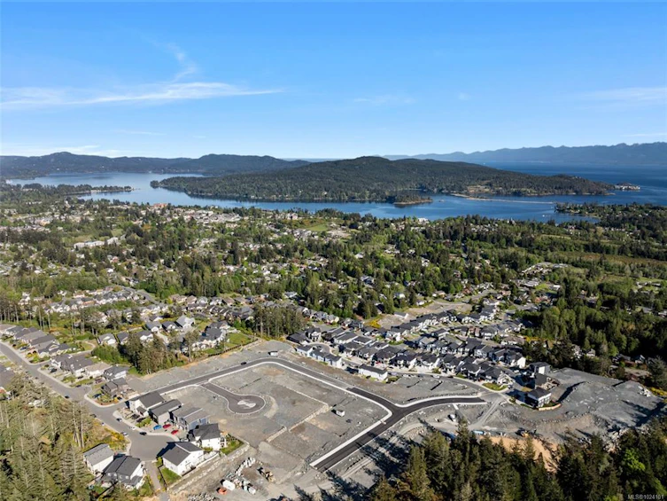 2303 Silverback Road, Sooke, BC - 3