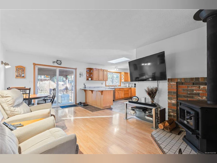 4496 Gary Lane, Campbell River, BC, V9H 1B8 - 11
