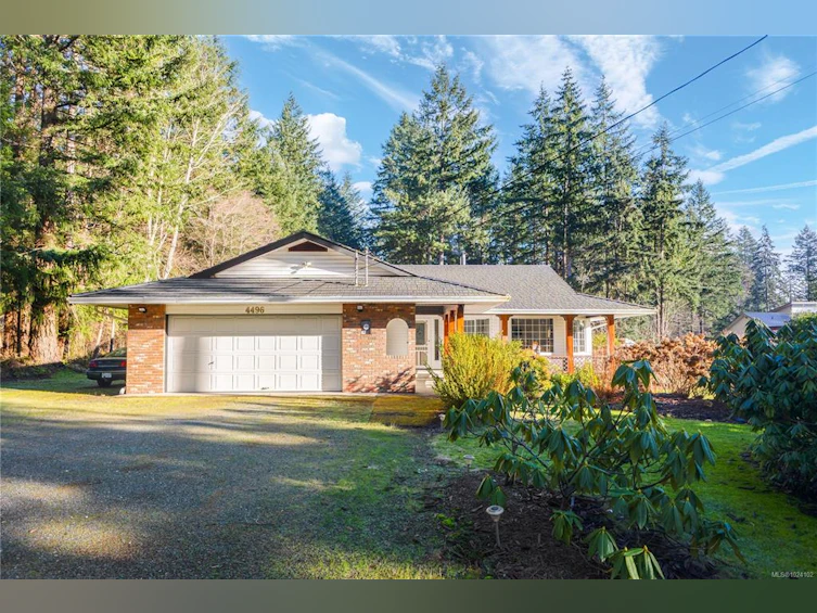4496 Gary Lane, Campbell River, BC, V9H 1B8