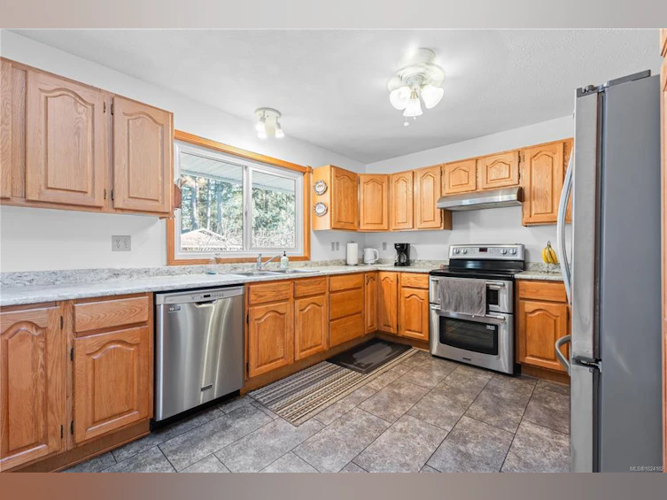 4496 Gary Lane, Campbell River, BC, V9H 1B8 - 8