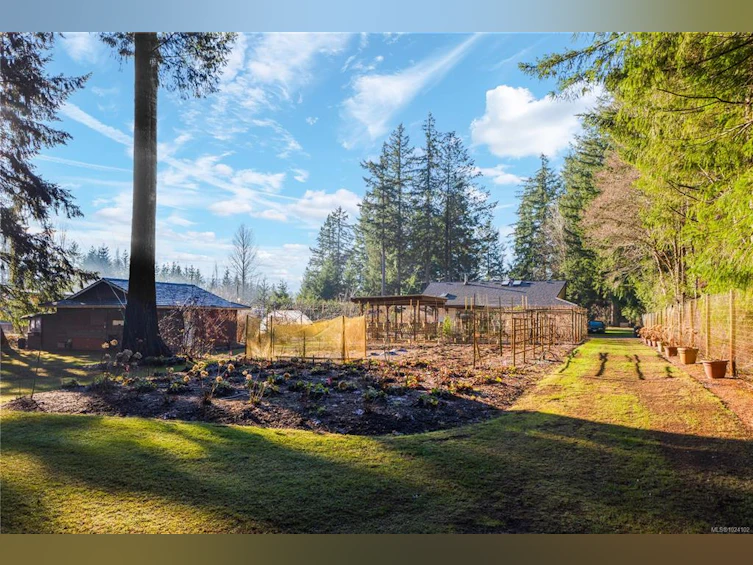 4496 Gary Lane, Campbell River, BC, V9H 1B8 - 40