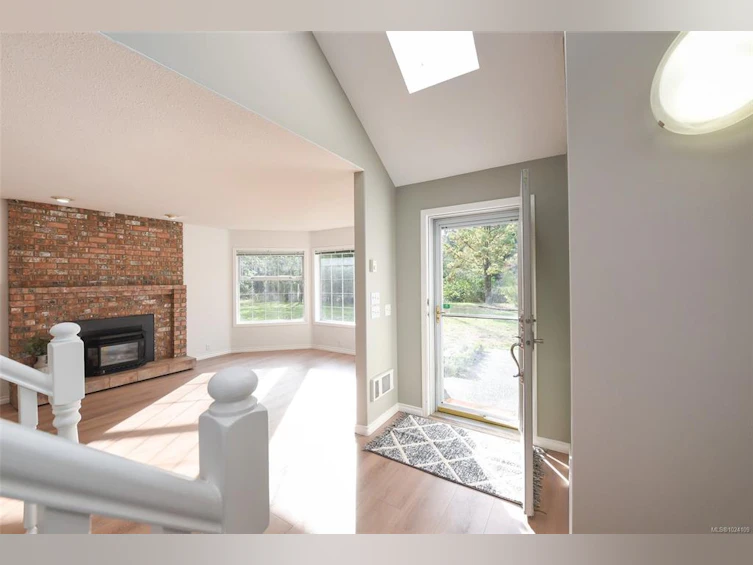 8868 Erickson Place, Black Creek, BC, V9J 1H9 - 43
