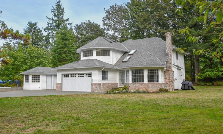8868 Erickson Place