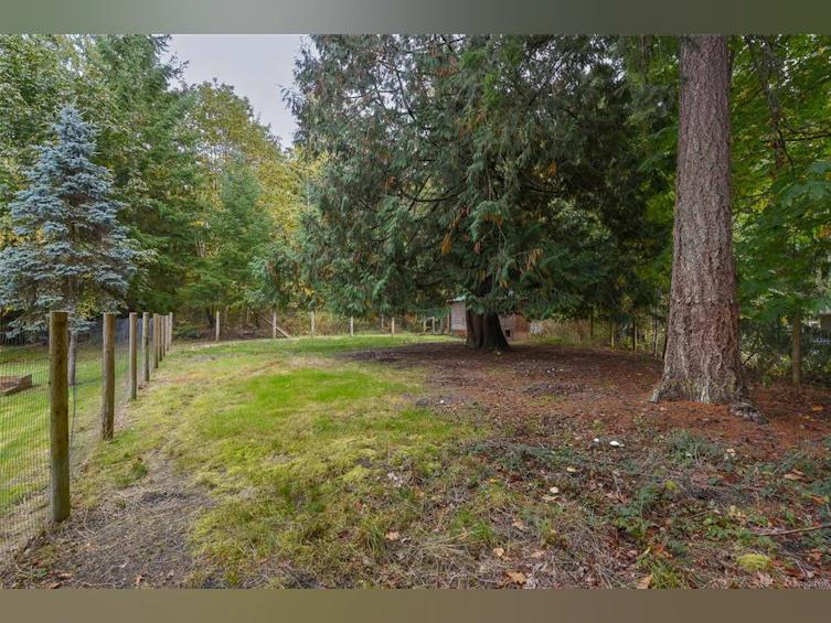 8868 Erickson Place, Black Creek, BC, V9J 1H9 - 31