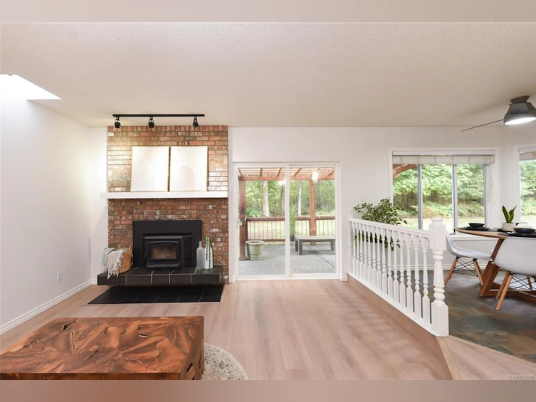 8868 Erickson Place, Black Creek, BC, V9J 1H9 - 33
