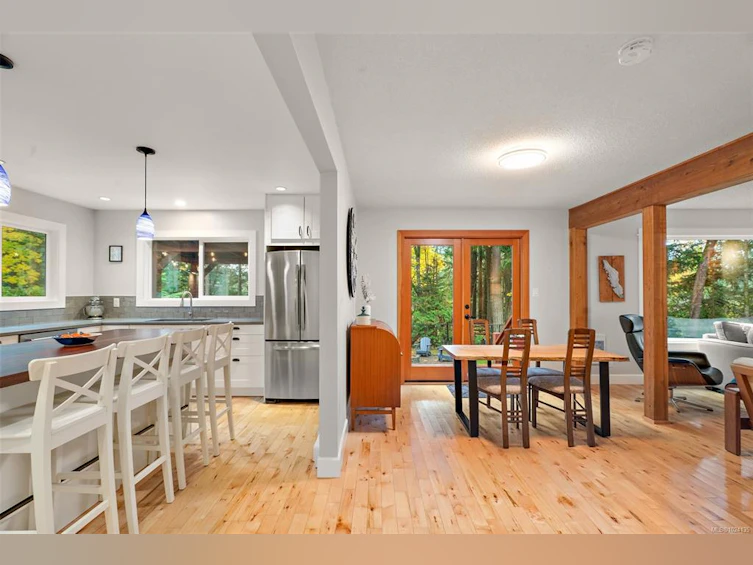 1409 Hillgrove Road, North Saanich, BC, V8L 5K6 - 14