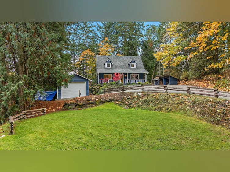1409 Hillgrove Road, North Saanich, BC, V8L 5K6 - 41