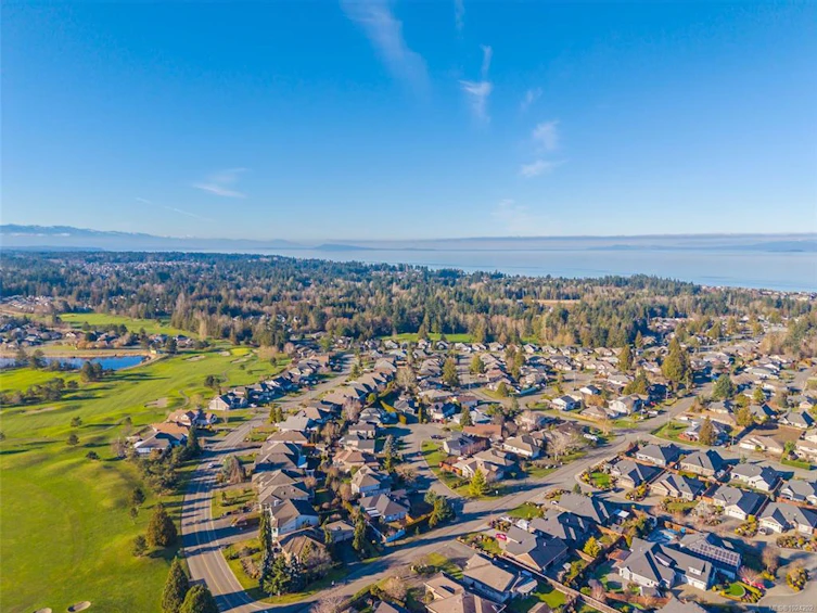 1112 Aery View Way, French Creek, BC, V9P 2N9 - 72