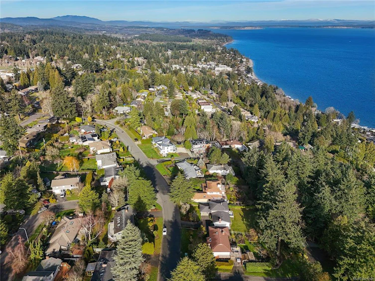 4911 Sea Ridge Drive, Saanich, BC, V8Y 2B5 - 65