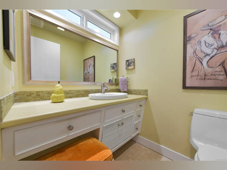 4911 Sea Ridge Drive, Saanich, BC, V8Y 2B5 - 41