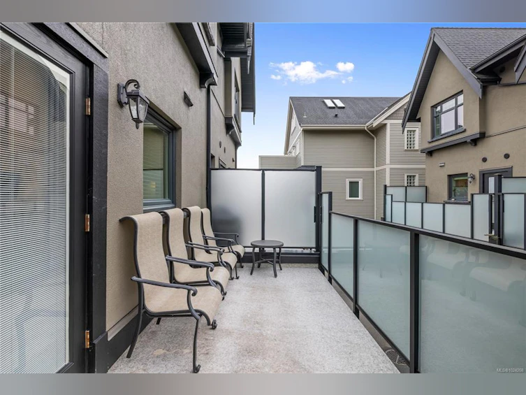 7-237 W Second Avenue, Qualicum Beach, BC, V9K 2S5 - 13