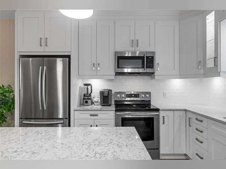 7-237 W Second Avenue, Qualicum Beach, BC, V9K 2S5 - 9