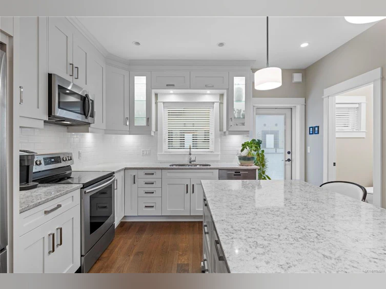 7-237 W Second Avenue, Qualicum Beach, BC, V9K 2S5 - 15