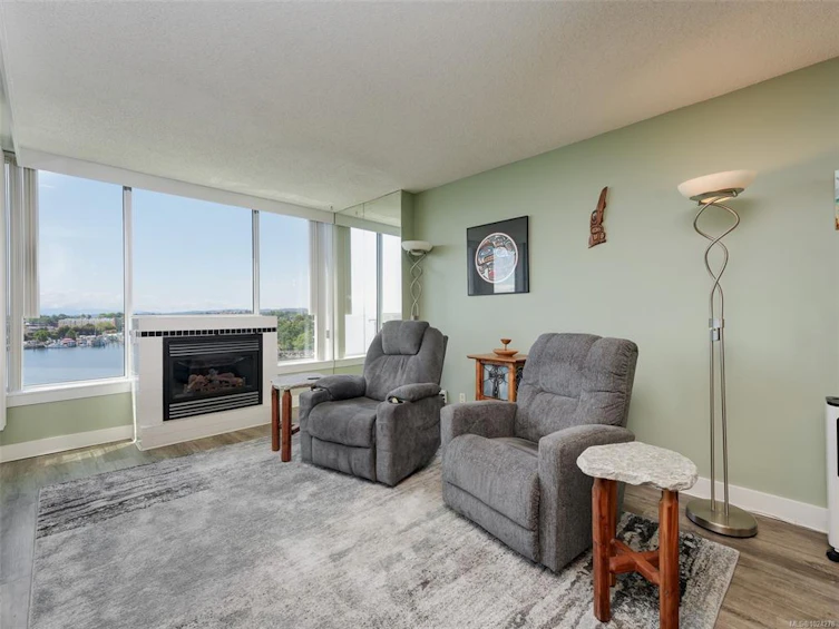 905-325 Maitland Street, Victoria, BC, V9A 7E9 - 4