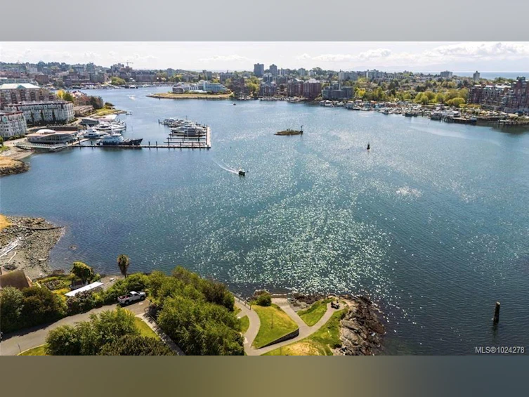 905-325 Maitland Street, Victoria, BC, V9A 7E9 - 28