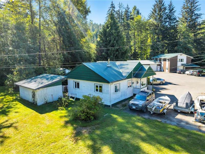1260 Sayward Road - 4