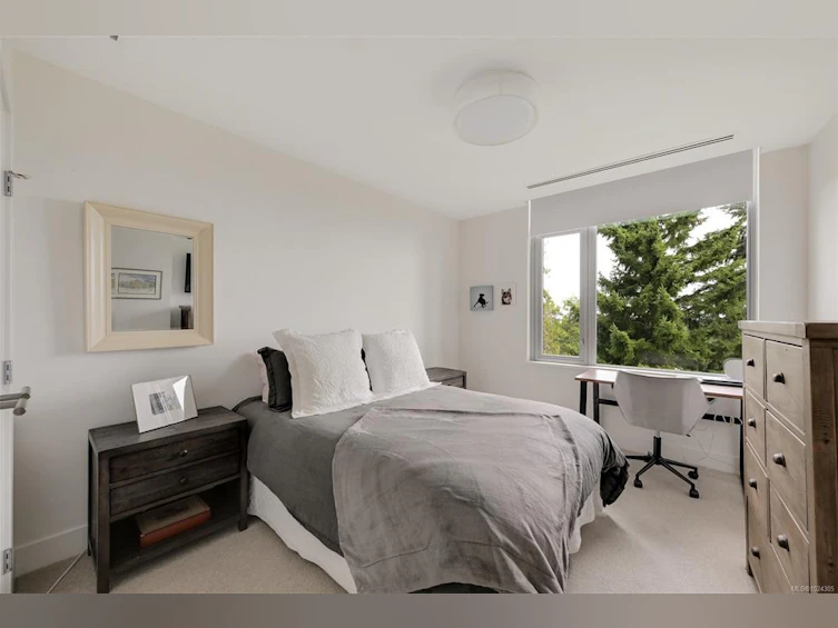 202-5388 Hill Rise Terrace, Saanich, BC, V8Y 3K2 - 43