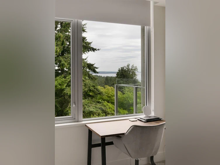 202-5388 Hill Rise Terrace, Saanich, BC, V8Y 3K2 - 44