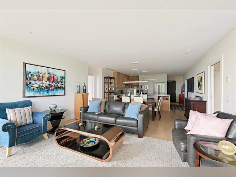 202-5388 Hill Rise Terrace, Saanich, BC, V8Y 3K2 - 14