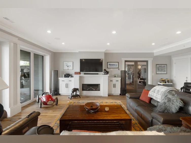 10865 Fernie Wynd Road, North Saanich, BC, V8L 5H8 - 34
