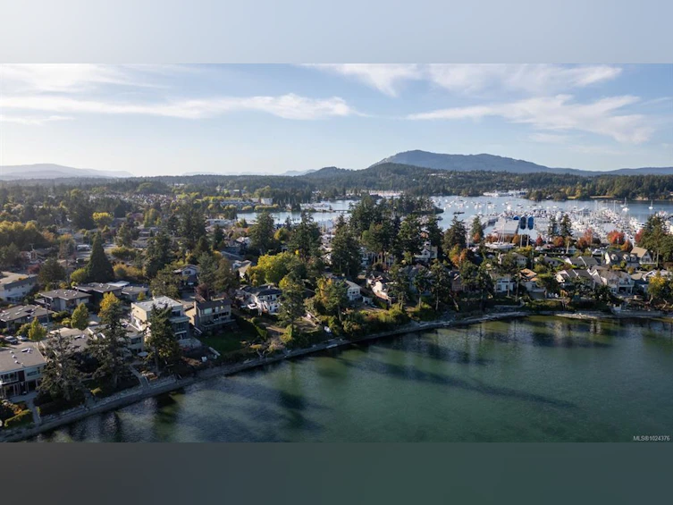 302-10393 Allbay Road, Sidney, BC, V8L 2N8 - 20