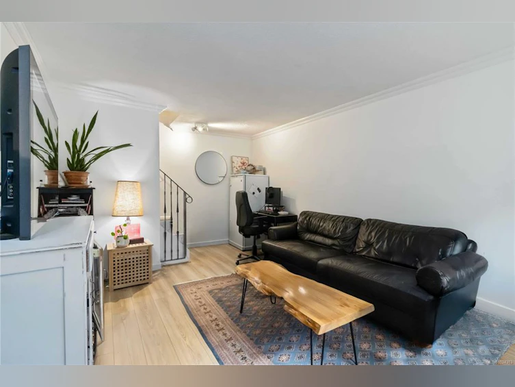16-477 Lampson Street, Esquimalt, BC, V9A 5Z4 - 5